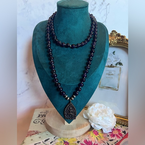 Handmade Amethyst and Navajo Pearl Mala Necklace - Picture 1 of 7